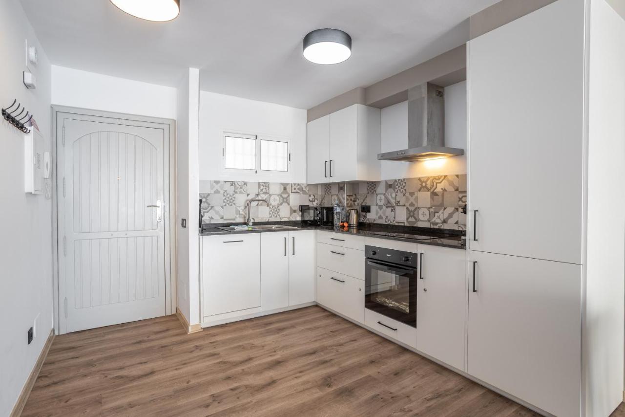 Stylish Apartment With Sea View Nerja Ngoại thất bức ảnh